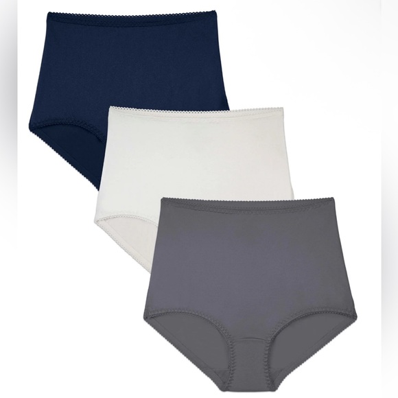 Vanity Fair Radiant Collection light control under-shaper briefs; size: 4XL - Picture 1 of 3